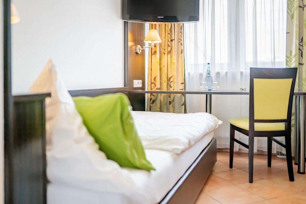 My Airport Hotel Stuttgart-Airport-Messe لينفلدن اشتردين المظهر الخارجي الصورة